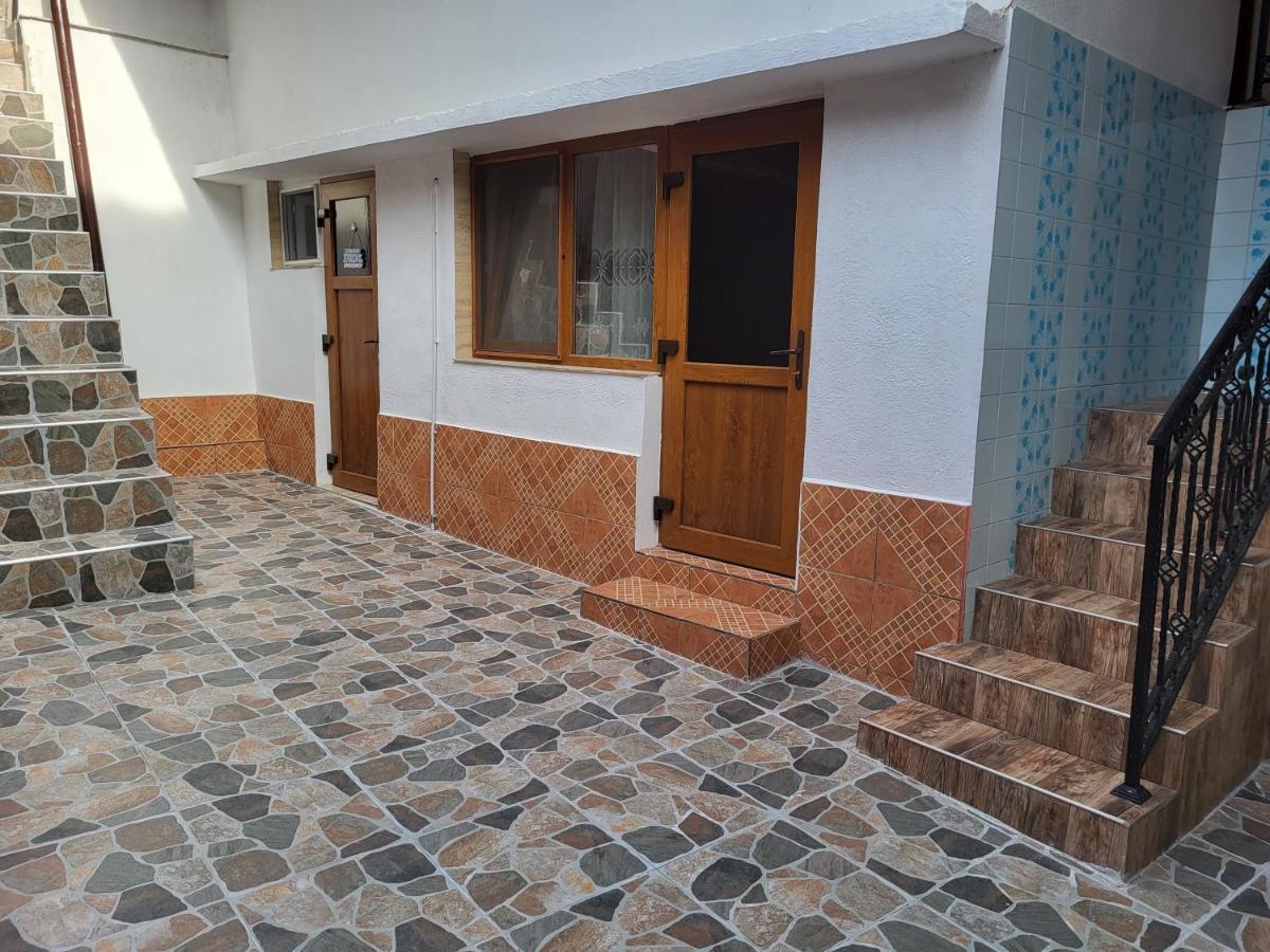 Casa De Vacanta Danube Moldova Noua Eksteriør billede